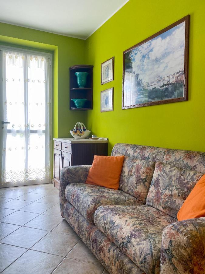 Ferienwohnung Sunny House Diano dʼAlba Exterior foto